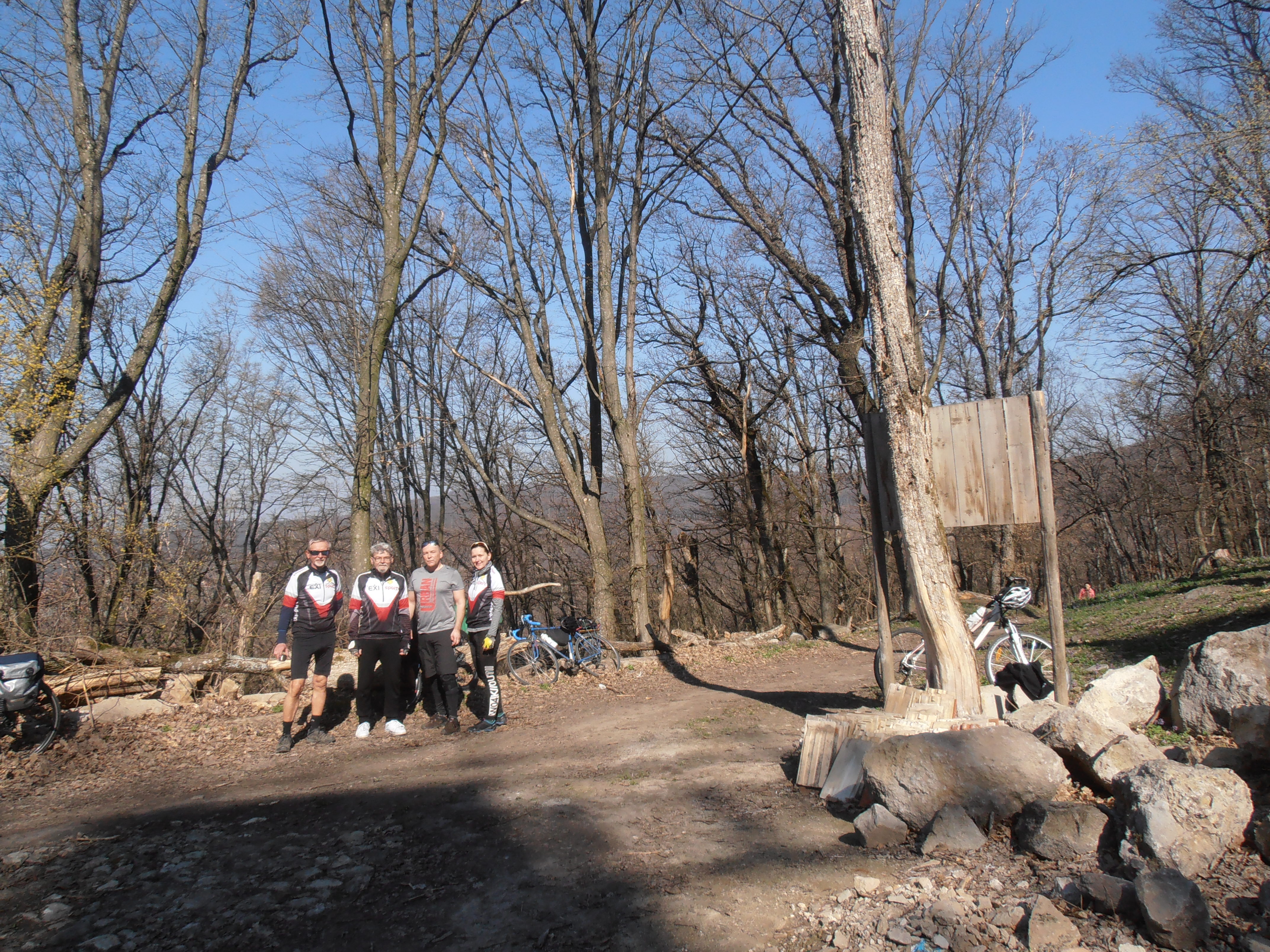 Viniansky hrad - Medvedia hora 31.3.2019 (foto Gazda)